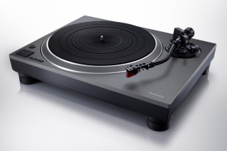 TECHNICS SL-1500CS hos Reptilaudio.se