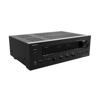 ONKYO TX-8470 hos Reptilaudio.se