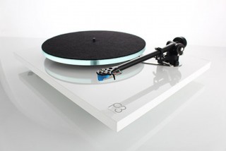 REGA Planar 3 hos Reptilaudio.se
