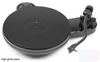 PRO-JECT RPM 3 Carbon hos Reptilaudio.se