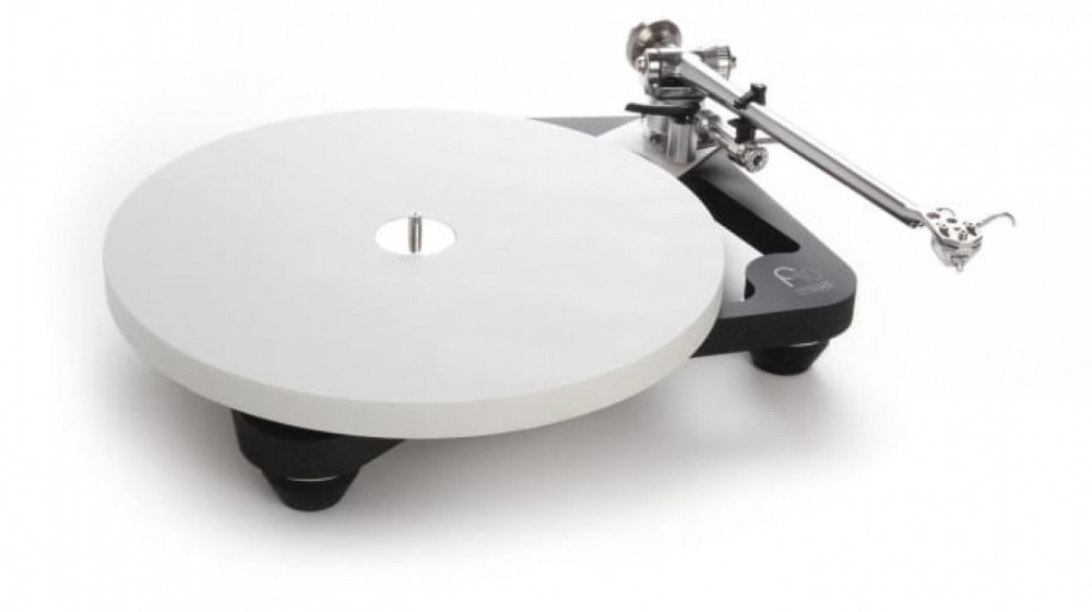 REGA Planar 10 REF hos Reptilaudio.se