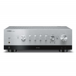 YAMAHA R-N800A hos Reptilaudio.se