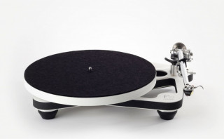 REGA Planar 10 REF hos Reptilaudio.se
