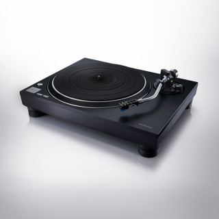 TECHNICS SL-100C hos Reptilaudio.se