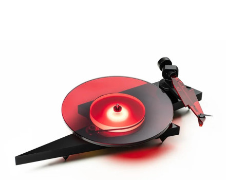 AC/DC Turntable