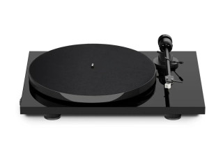 PRO-JECT E1 Phono hos Reptilaudio.se